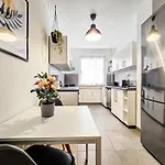 Centerline Apartmán *